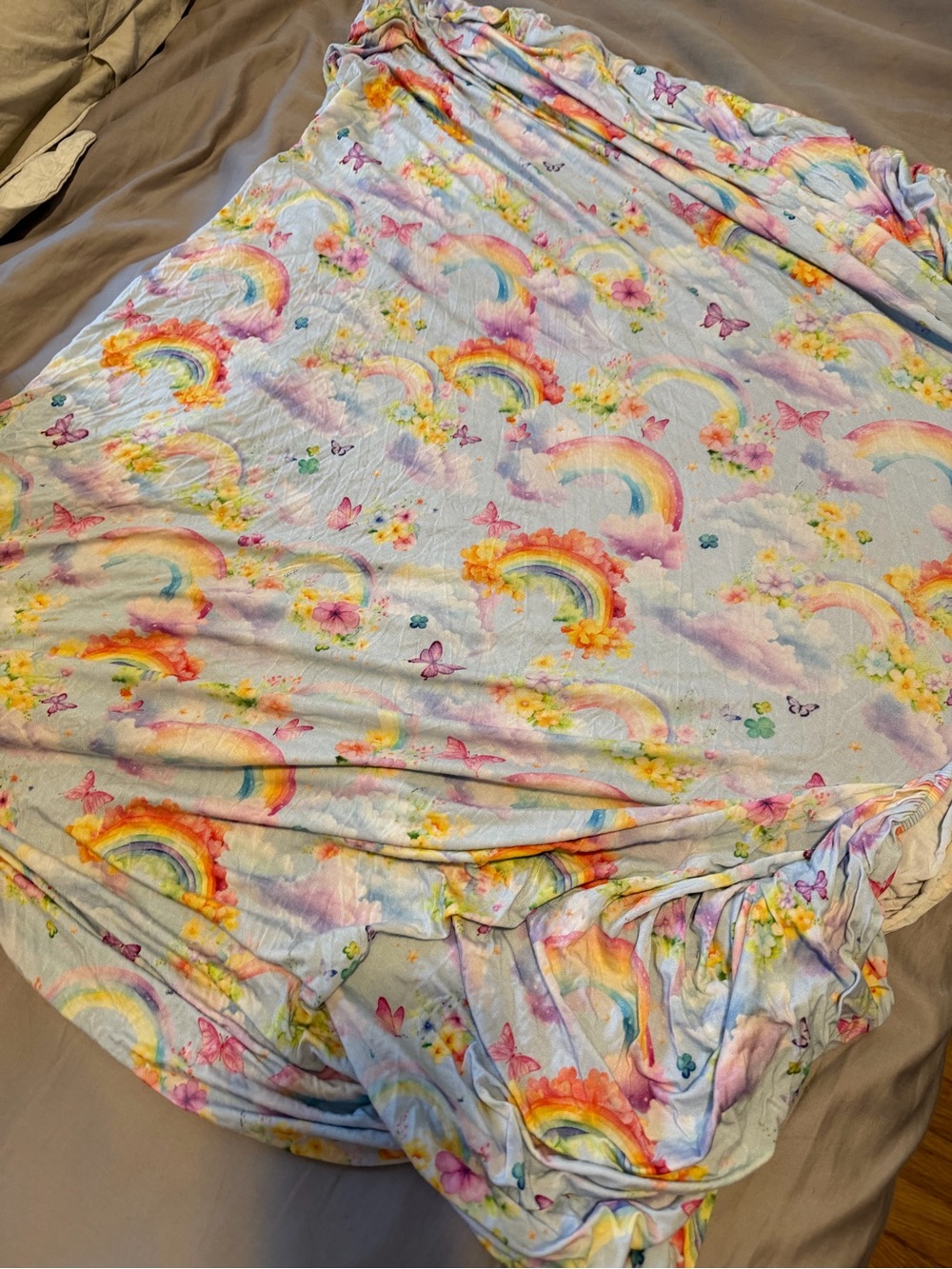 Bums and Roses Rainbow Crib Sheet